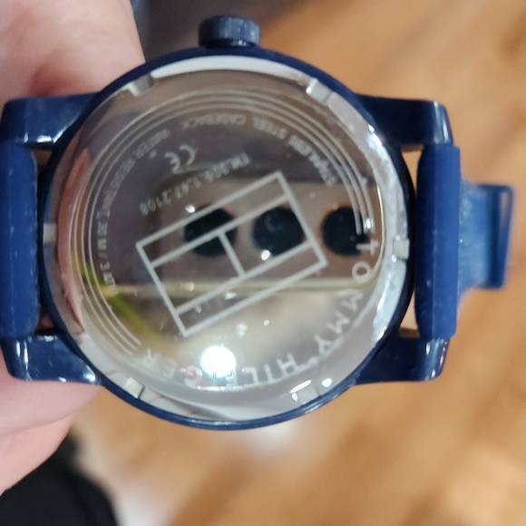 Watch - Picture 2 of 2